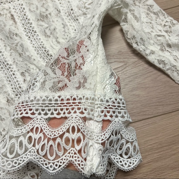 Tally Weill Lace Top - Picture 3 of 4